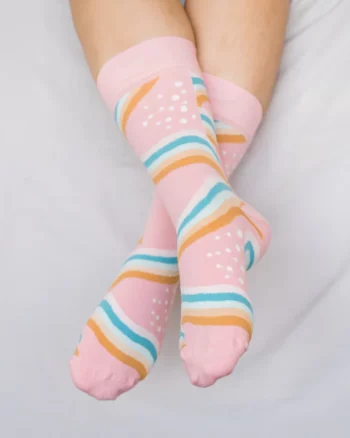 Joode-rainbows-socks