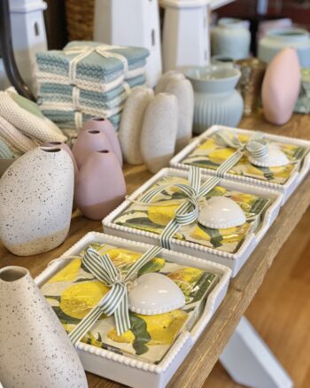 Love Heart Napkin Holder + Lemon Napkins Pkt