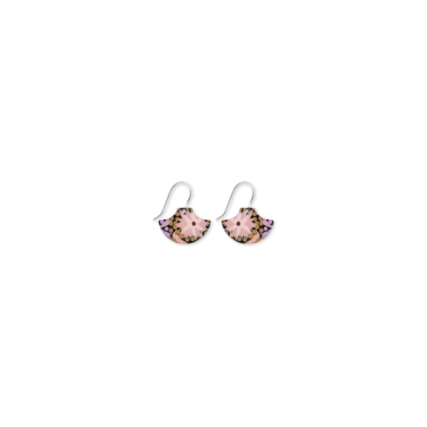 Moe Moe - Azeza Possum Mini Pagoda Earring