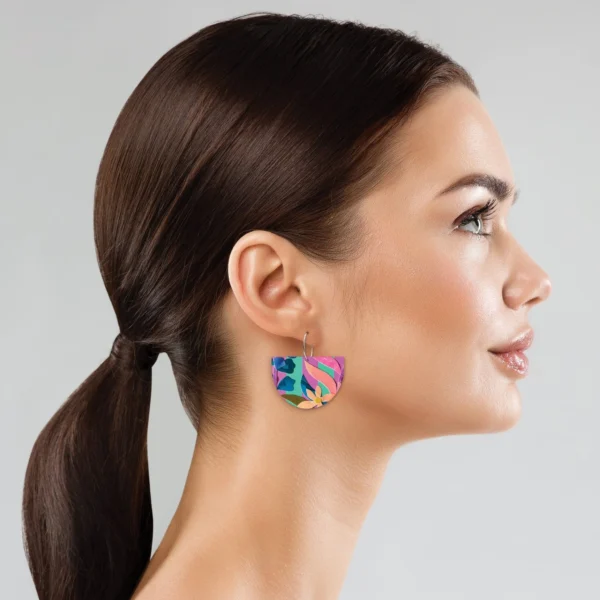 Moe Moe – Laura Blythman Floral Scape Earring - Image 4