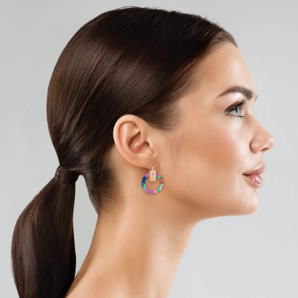 Moe Moe – Laura Blythman Floral Scape Earring - Image 3