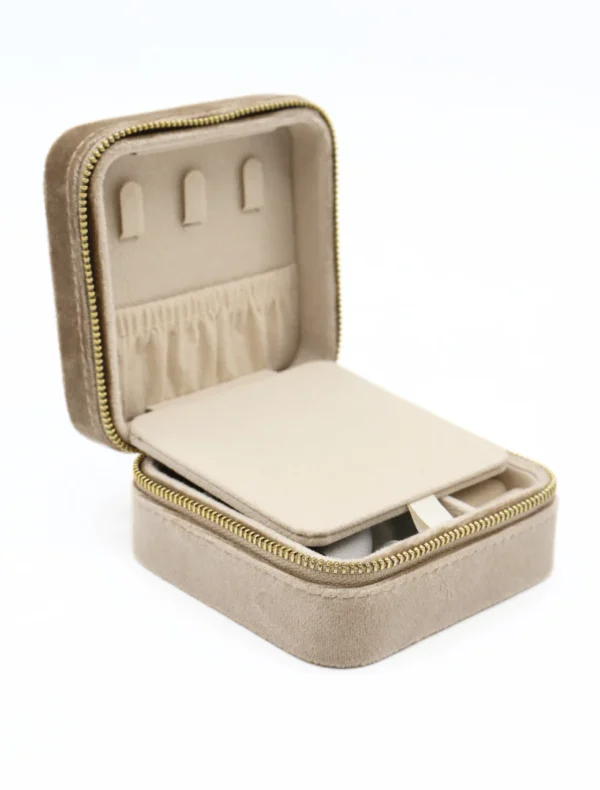 Zjoosh - Champagne Square Jewellery Case - Image 2