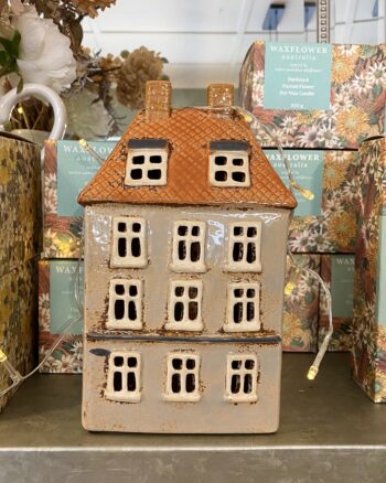 Cotswolds Manor Tea Light House