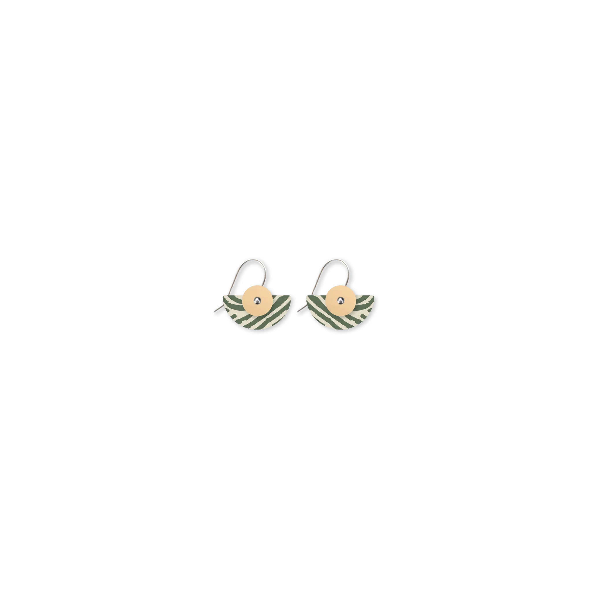 Moe Moe – Moss Layered Small Moon Drop Earring