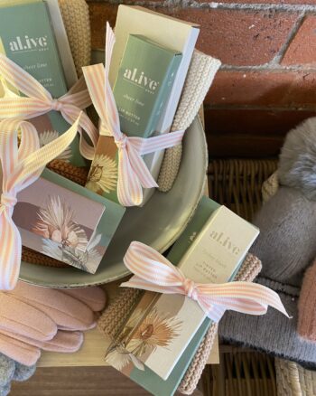 Al.ive – Lychee Blush Gift Set