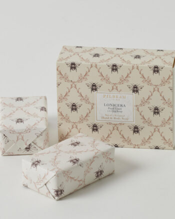 French Pear & Vanilla Scented Soap Gift Set